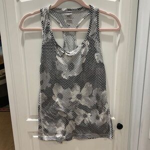 Women’s Nike Dri-fit racer back top gray and white flower print medium